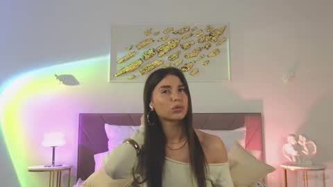 violetta_finch online show from November 28, 2025, 10:29 am