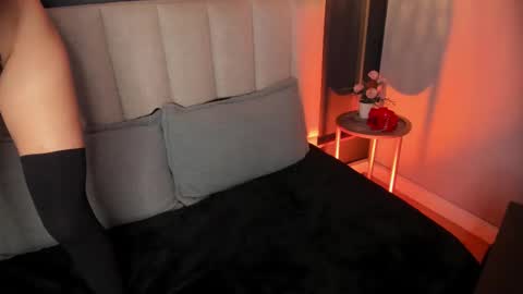 Snapshot of violetta_nur chatting on February 20, 2025, 5:01 am Violetta nur online show from February 20, 2025, 5:01 am