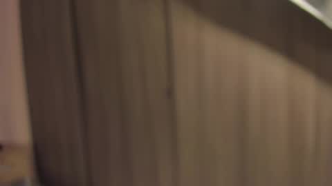 violetta independent model online show from October 18, 2025, 4:59 am