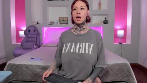 Snapshot of violettabaker1 chatting on December 27, 2024, 1:53 am ViolettaBaker online show from December 27, 2024, 1:53 am