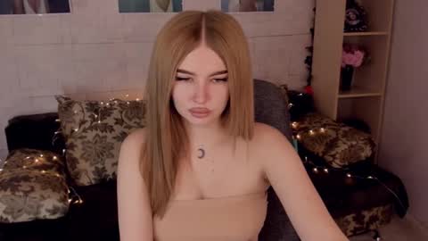 ViolettaOtis online show from December 30, 2024, 11:37 am