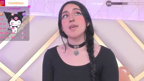 Snapshot of violettbloss chatting on February 26, 2025, 3:53 am Violeta online show from February 26, 2025, 3:53 am