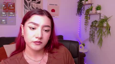 Snapshot of violettcastel chatting on April 1, 2026, 8:28 pm Violett Castel online show from April 1, 2026, 8:28 pm