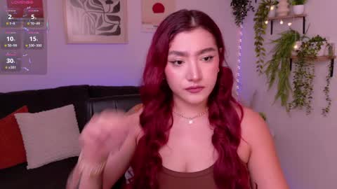 Snapshot of violettcastel chatting on April 8, 2026, 7:47 pm Violett Castel online show from April 8, 2026, 7:47 pm