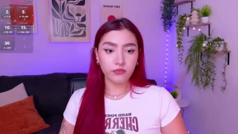 Snapshot of violettcastel chatting on April 14, 2026, 7:42 pm Violett Castel online show from April 14, 2026, 7:42 pm