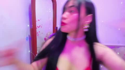 violette_laurent online show from May 12, 2026, 11:46 pm