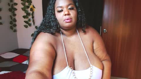 Snapshot of violette_plus chatting on December 10, 2024, 10:05 pm Call me valeria online show from December 10, 2024, 10:05 pm