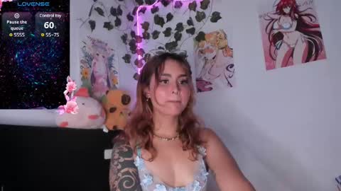Snapshot of violetteramirez01 chatting on January 3, 2025, 7:50 pm Violette online show from January 3, 2025, 7:50 pm