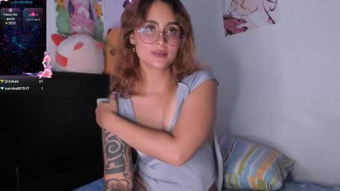 Snapshot of violetteramirez01 chatting on February 9, 2025, 6:47 pm Violette online show from February 9, 2025, 6:47 pm