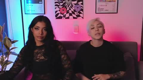 Violet online show from May 8, 2026, 12:05 am