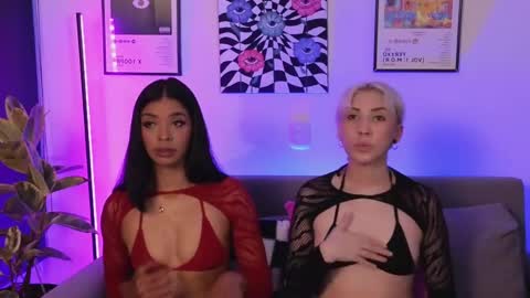 Violet online show from May 24, 2026, 12:26 am
