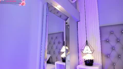 VioletthaRous online show from June 20, 2026, 10:34 pm