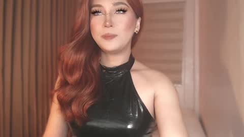 Snapshot of violetversacexx chatting on December 5, 2025, 5:16 am Best Of Both Worlds online show from December 5, 2025, 5:16 am