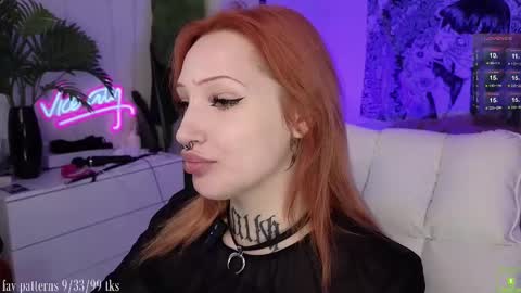 Dommy mommy online show from November 2, 2025, 4:04 am