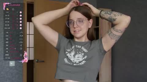 Snapshot of violetwin chatting on May 20, 2026, 10:32 am Violet online show from May 20, 2026, 10:32 am