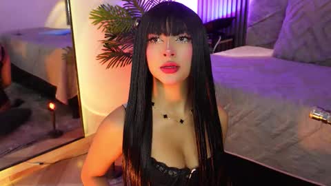 viollettebylyly online show from February 17, 2026, 1:18 pm