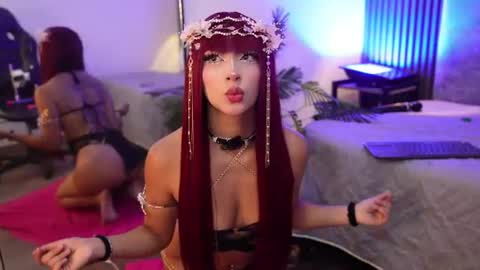 viollettebylyly online show from July 27, 2026, 12:45 pm