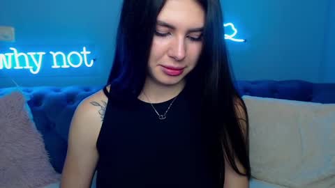 viollinalv online show from January 17, 2025, 8:45 am