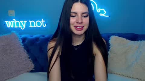 viollinalv online show from February 1, 2025, 11:43 am