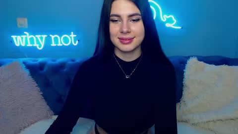 viollinalv online show from February 4, 2025, 8:56 am