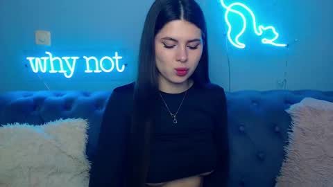 viollinalv online show from February 28, 2026, 5:52 am