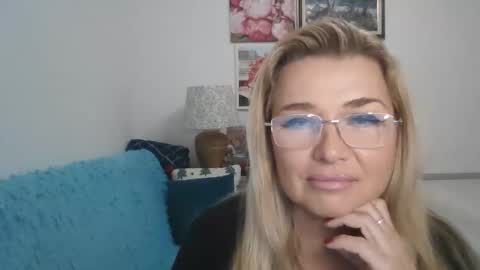 Vionerra online show from November 15, 2025, 11:32 pm