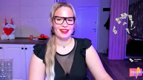  VelvettTime  online show from November 20, 2025, 7:08 am