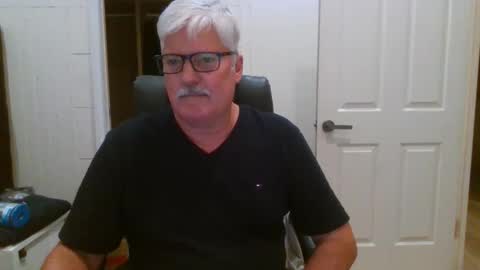 Snapshot of viper654321 chatting on October 11, 2025, 8:57 am viper654321 online show from October 11, 2025, 8:57 am