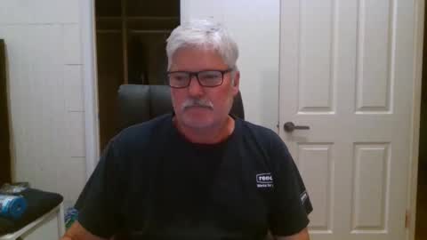 Snapshot of viper654321 chatting on October 16, 2025, 7:42 am viper654321 online show from October 16, 2025, 7:42 am