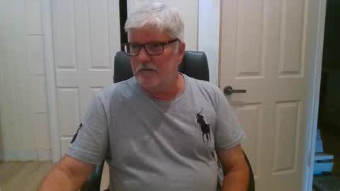 Snapshot of viper654321 chatting on March 6, 2026, 7:38 am viper654321 online show from March 6, 2026, 7:38 am