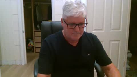 Snapshot of viper654321 chatting on March 31, 2026, 7:31 am viper654321 online show from March 31, 2026, 7:31 am