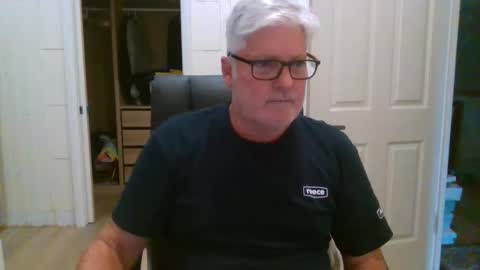 Snapshot of viper654321 chatting on April 2, 2026, 7:17 am viper654321 online show from April 2, 2026, 7:17 am