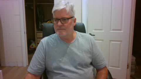 Snapshot of viper654321 chatting on May 11, 2026, 7:25 am viper654321 online show from May 11, 2026, 7:25 am