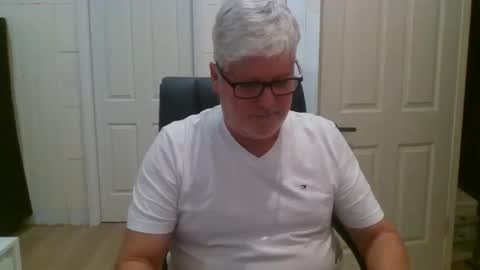 Snapshot of viper654321 chatting on June 6, 2026, 7:24 am viper654321 online show from June 6, 2026, 7:24 am