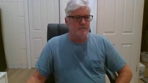 Snapshot of viper654321 chatting on June 24, 2026, 7:29 am viper654321 online show from June 24, 2026, 7:29 am