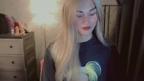 Pearl online show from November 10, 2025, 1:26 am