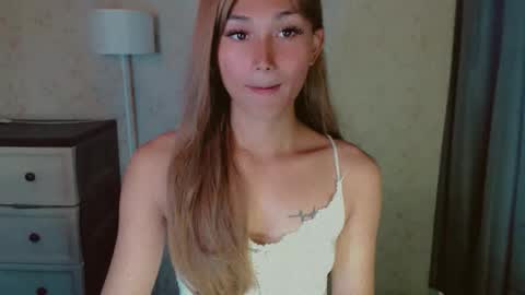 Snapshot of virgenpearl chatting on June 6, 2026, 1:32 am Pearl online show from June 6, 2026, 1:32 am