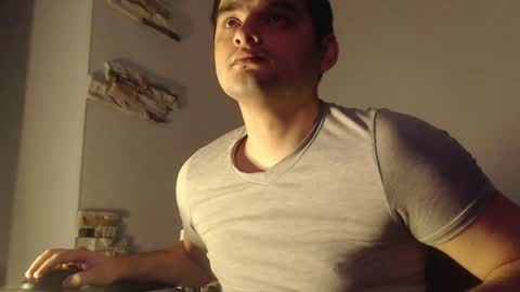 virgil____ online show from December 6, 2024, 11:14 pm