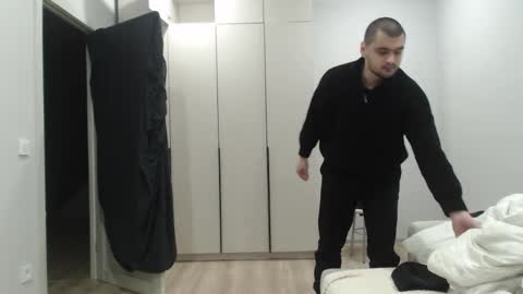 virgil____ online show from December 14, 2025, 8:02 pm