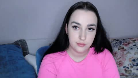 Snapshot of vitalina_freedom chatting on December 4, 2024, 4:38 pm Vitalina online show from December 4, 2024, 4:38 pm