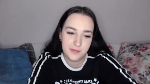 Snapshot of vitalina_freedom chatting on December 5, 2024, 4:23 pm Vitalina online show from December 5, 2024, 4:23 pm