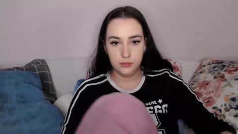 Snapshot of vitalina_freedom chatting on December 6, 2024, 1:11 pm Vitalina online show from December 6, 2024, 1:11 pm