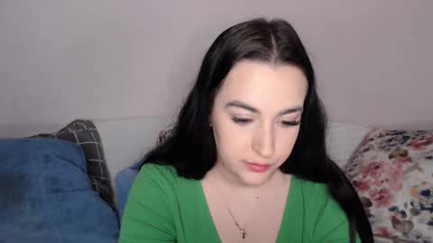 Snapshot of vitalina_freedom chatting on December 10, 2024, 4:17 pm Vitalina online show from December 10, 2024, 4:17 pm