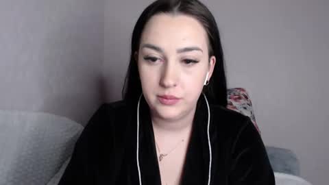 Snapshot of vitalina_freedom chatting on January 2, 2025, 4:02 pm Vitalina online show from January 2, 2025, 4:02 pm
