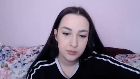 Snapshot of vitalina_freedom chatting on January 7, 2025, 11:37 am Vitalina online show from January 7, 2025, 11:37 am