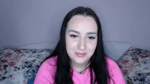 Snapshot of vitalina_freedom chatting on February 6, 2025, 4:14 pm Vitalina online show from February 6, 2025, 4:14 pm