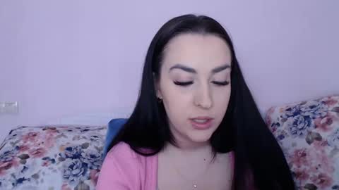 Snapshot of vitalina_freedom chatting on February 17, 2025, 12:05 pm Vitalina online show from February 17, 2025, 12:05 pm