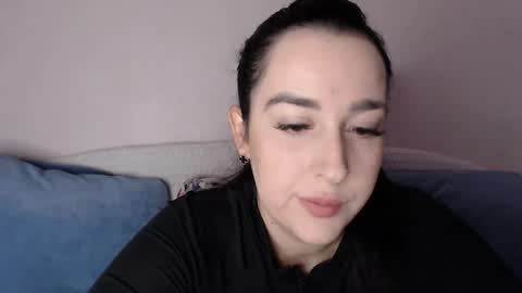 Snapshot of vitalina_freedom chatting on October 11, 2025, 8:24 am Vitalina online show from October 11, 2025, 8:24 am