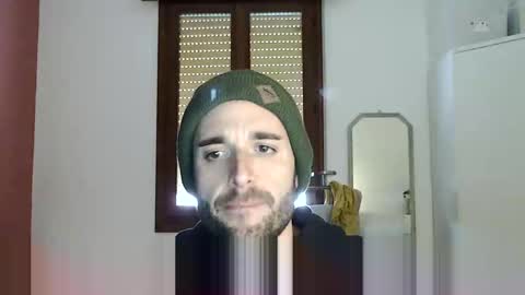 Snapshot of vittorio20cm chatting on February 1, 2025, 2:02 pm vittorio20cm online show from February 1, 2025, 2:02 pm