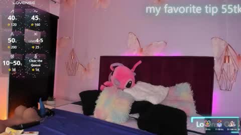 Snapshot of vivi_prinncess chatting on March 13, 2026, 1:12 am Viviana online show from March 13, 2026, 1:12 am